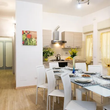 Gregory House Apartamento *