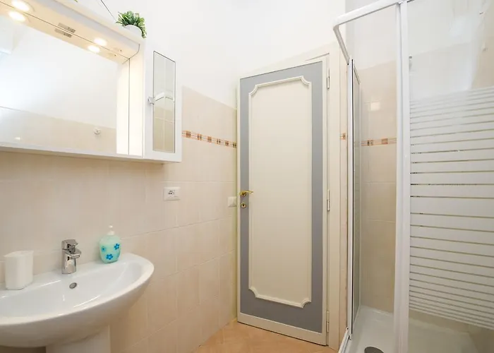 شقة Gregory House